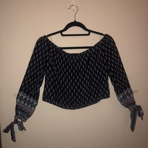 Long sleeve, off the shoulder crop top